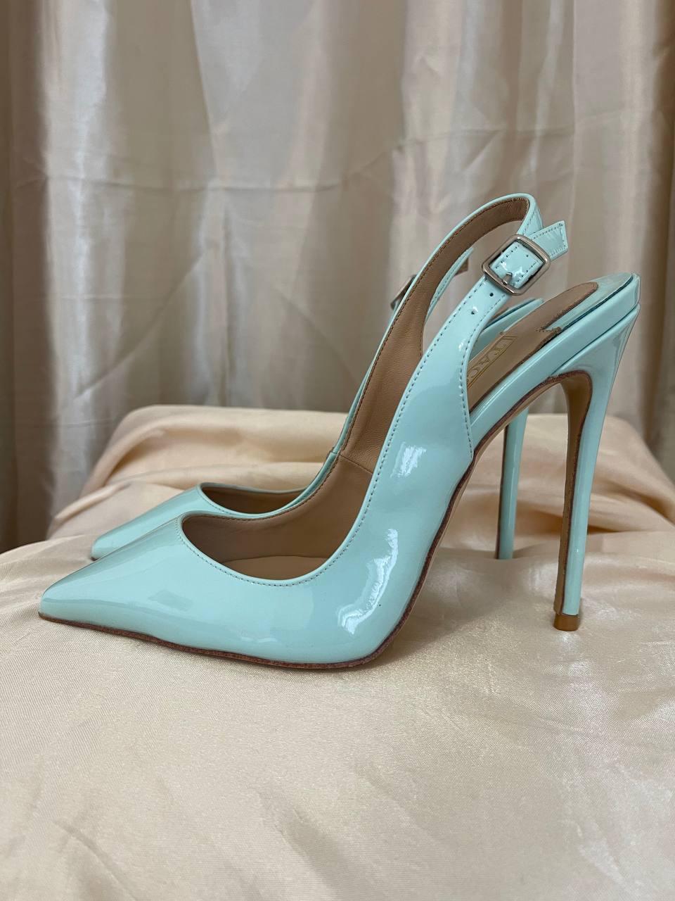 Slingback heels