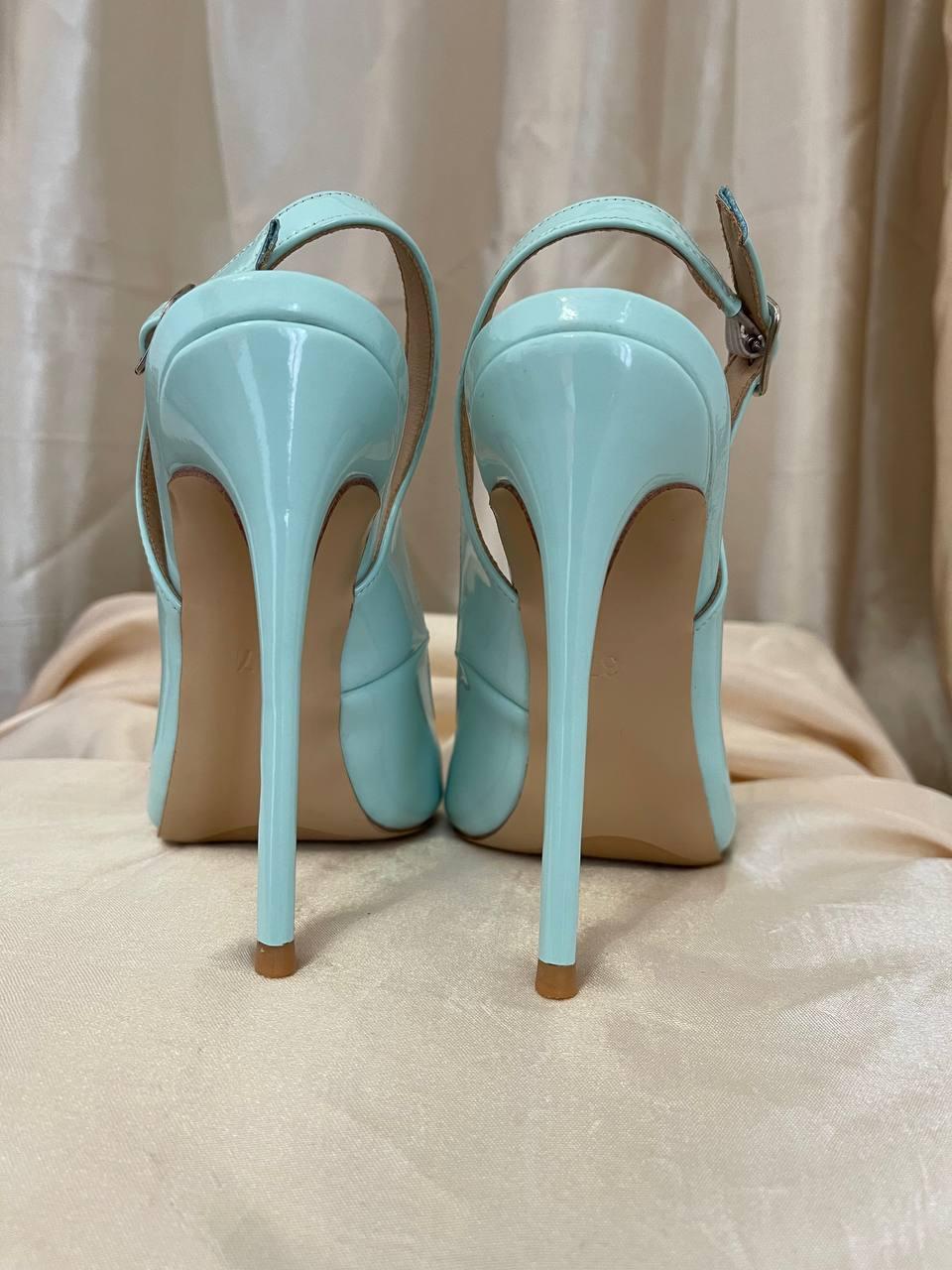 Slingback heels